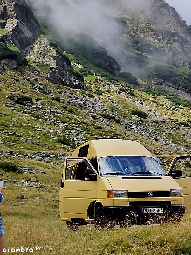 Volkswagen Transporter - 2