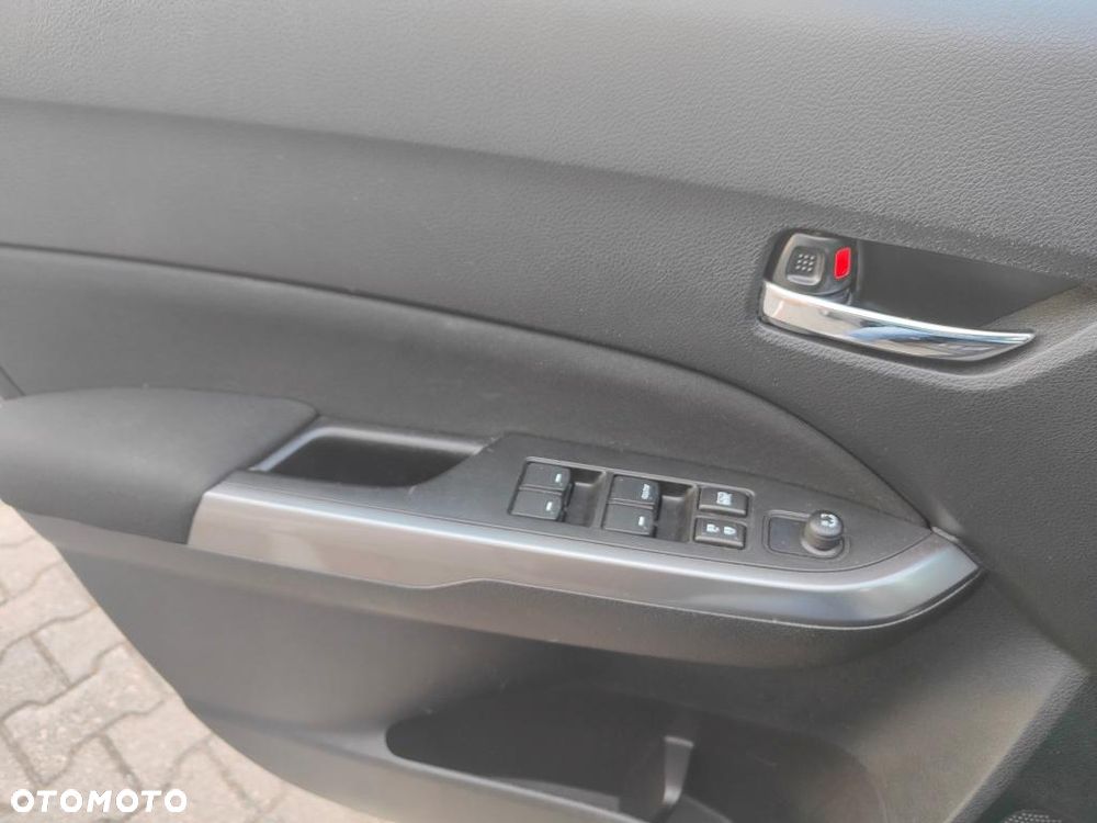 Suzuki Vitara 1.0 Boosterjet Premium 2WD - 19