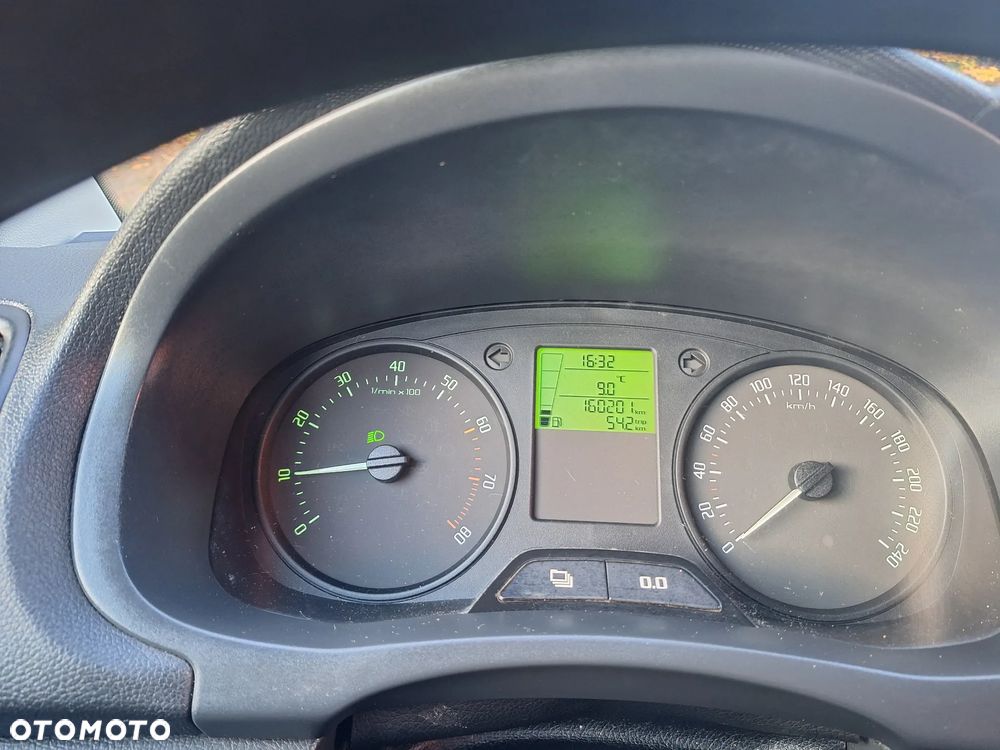 Skoda Fabia 1.2 HTP - 6