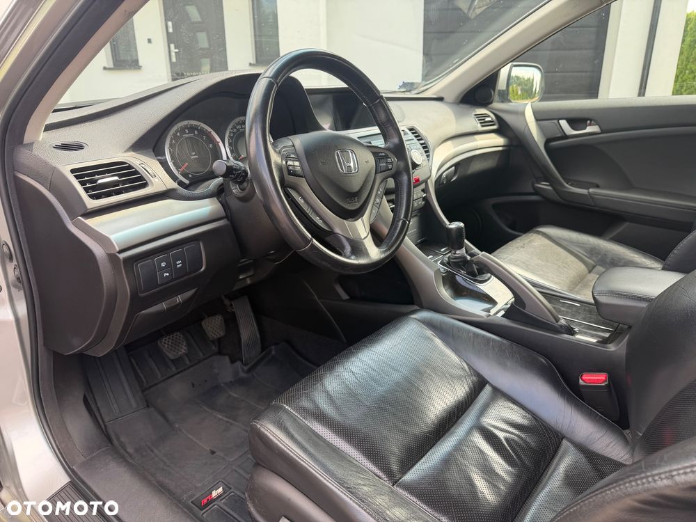 Honda Accord - 11