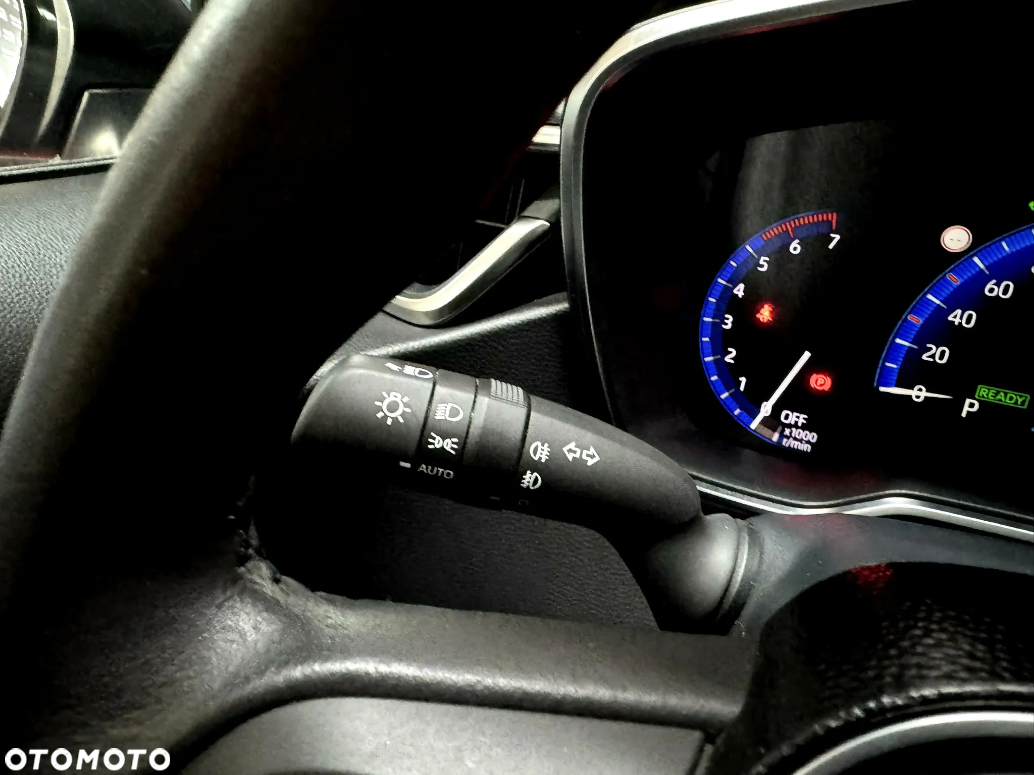 Toyota Corolla 1.8 Hybrid GPF Comfort - 22