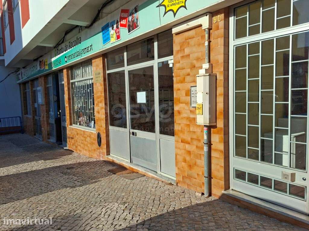 Apartamento T2 para Venda | Junto à Loja do Cidadão de Setúbal - Grande imagem: 2/18