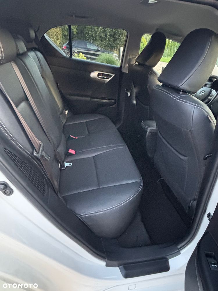 Lexus CT Impression Line - 26