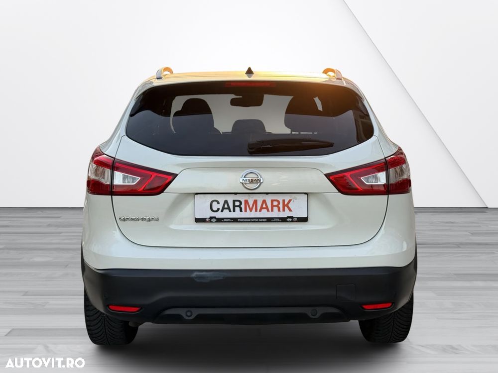 Nissan Qashqai 1.6 DCI Start/Stop X-TRONIC N-Connecta - 6