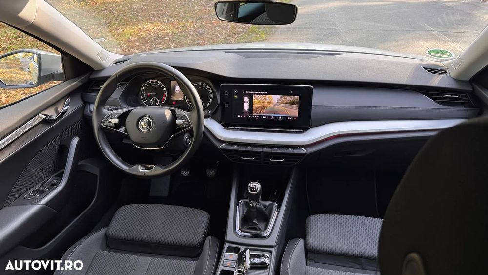 Skoda Octavia Combi 2.0 TDI Clever - 4