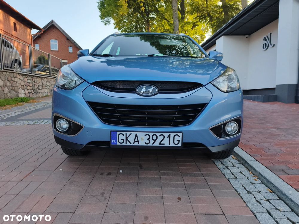 2011 Hyundai ix35, photograph 3