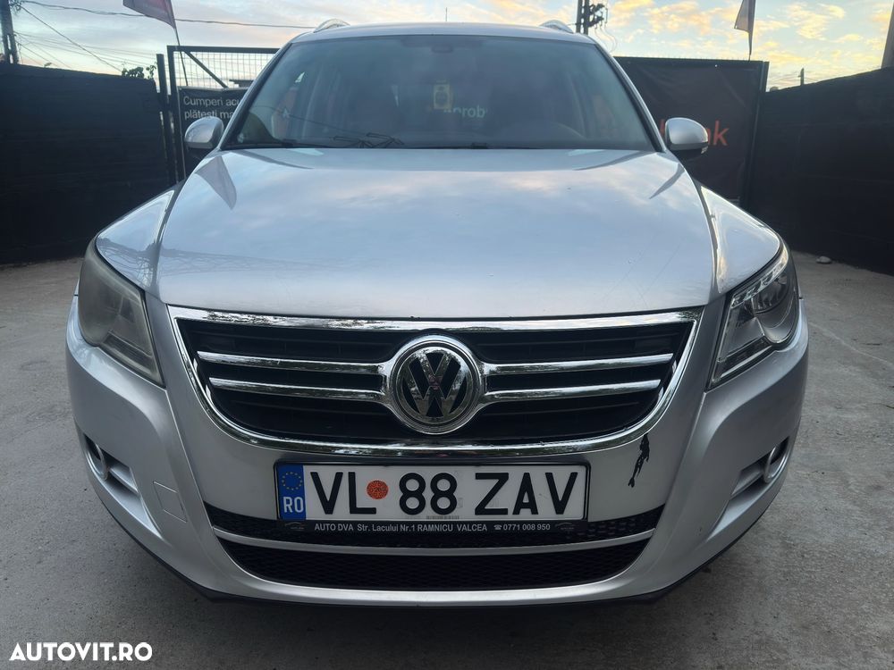 Volkswagen Tiguan 2.0 TDI 4Motion DSG Sport & Style - 6