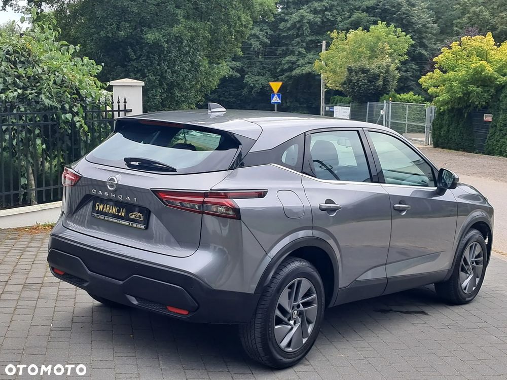 Nissan Qashqai 1.3 DIG-T AKARI - 10