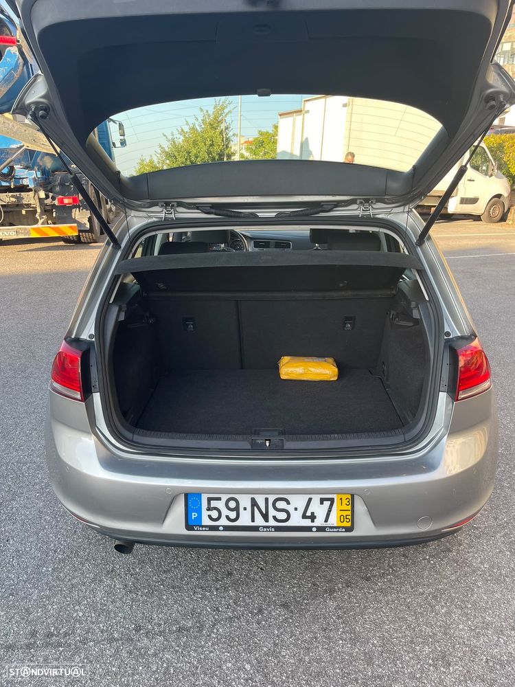 VW Golf 1.6 TDi Confortline - 6