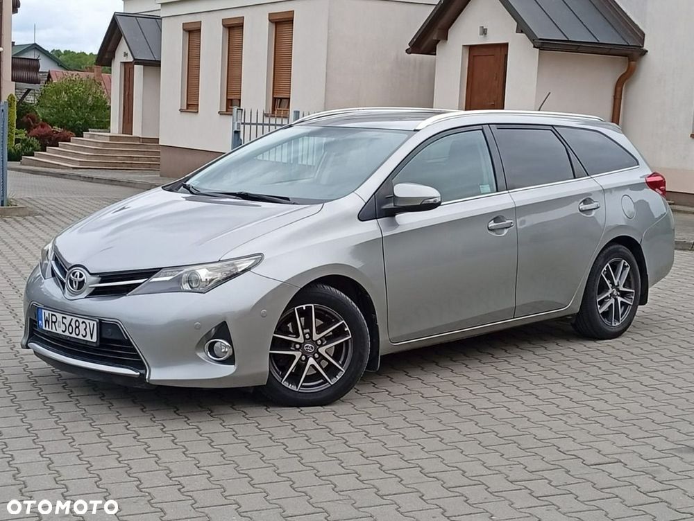 Toyota Auris - 19
