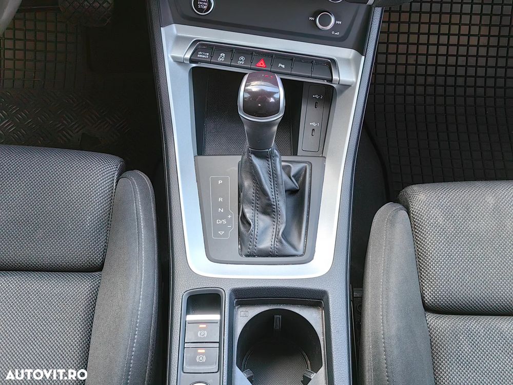 Audi Q3 2.0 35 TDI S tronic quattro S Line - 19