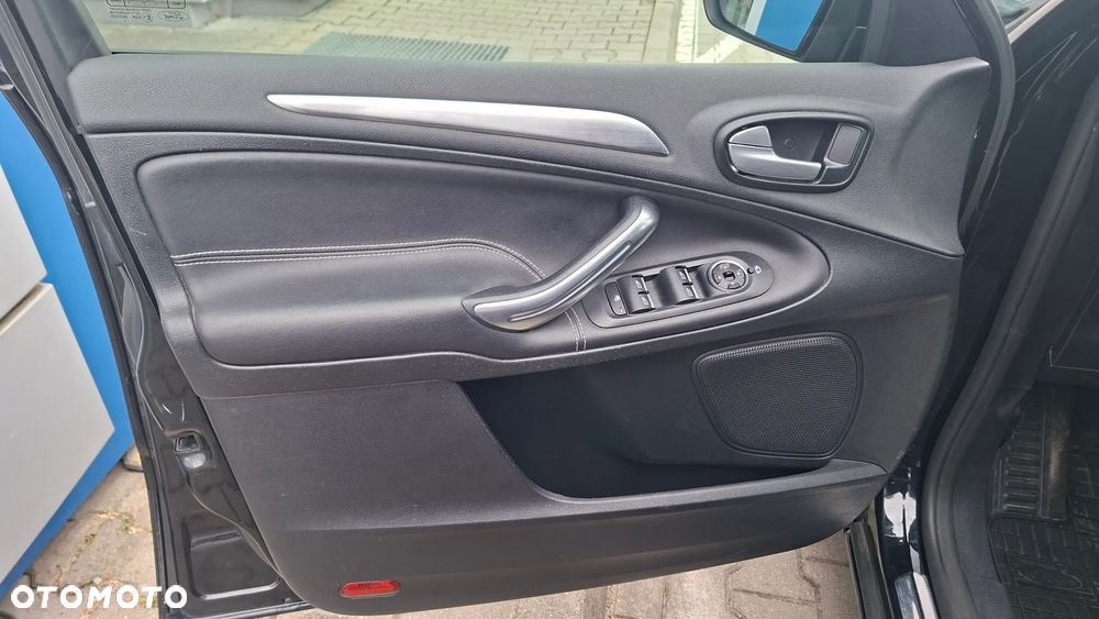 Ford S-Max 2.0 TDCi Titanium - 19