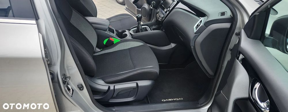 Nissan Qashqai 1.3 DIG-T Tekna EU6d - 14