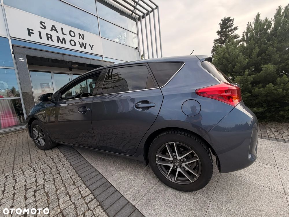 Toyota Auris - 25