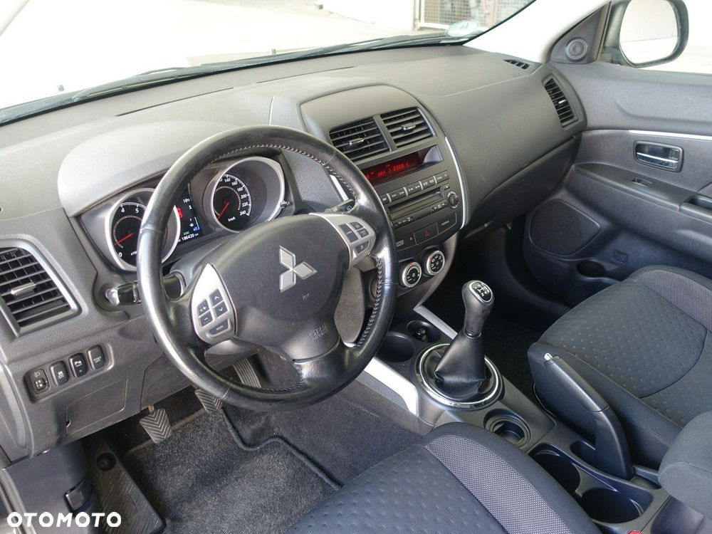 Mitsubishi ASX 1.6 2WD Invite - 12