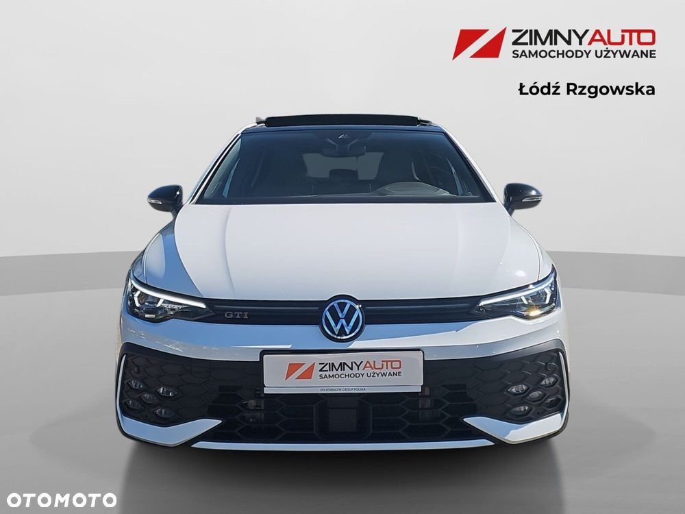 Volkswagen Golf - 11