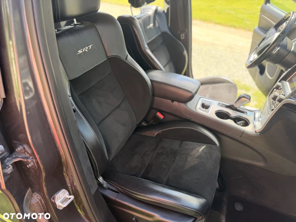 Jeep Grand Cherokee 5.7 V8 Summit - 27