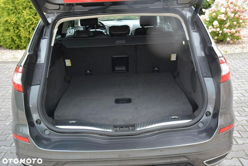 Ford Mondeo 2.0 TDCi ST-Line - 38