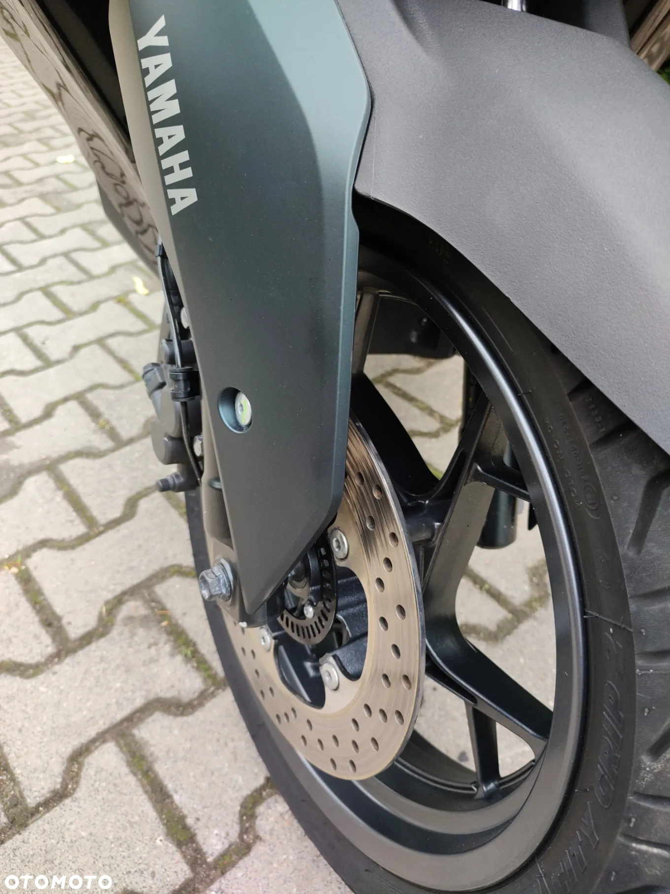 Yamaha X-max - 6