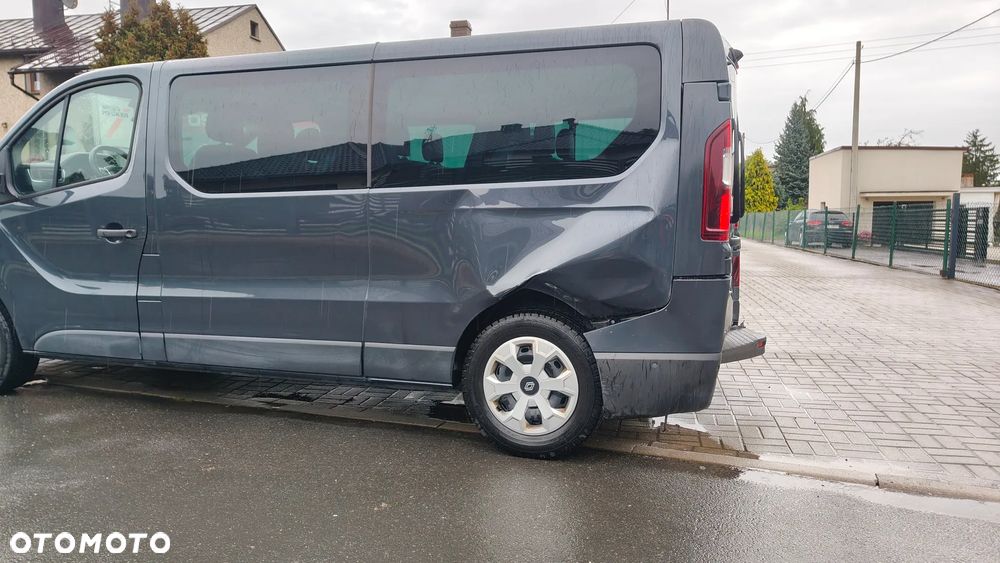 Renault Trafic - 15