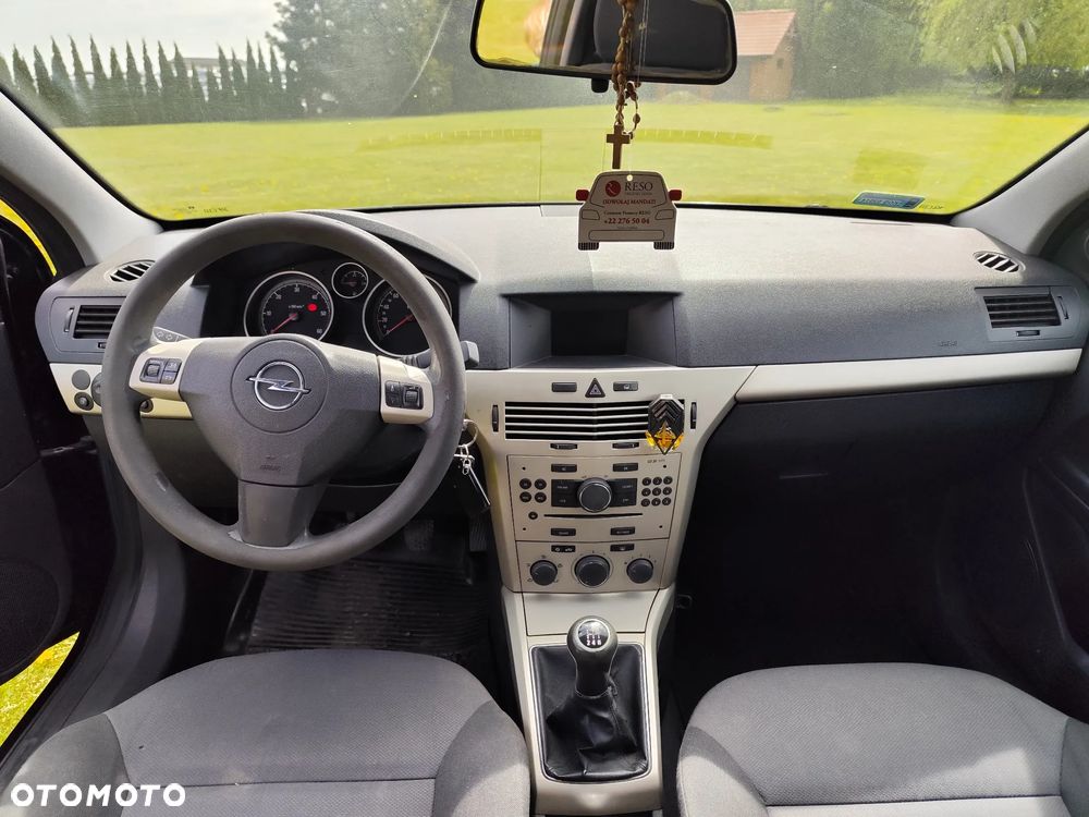 Opel Astra 1.7 CDTI Cosmo - 9