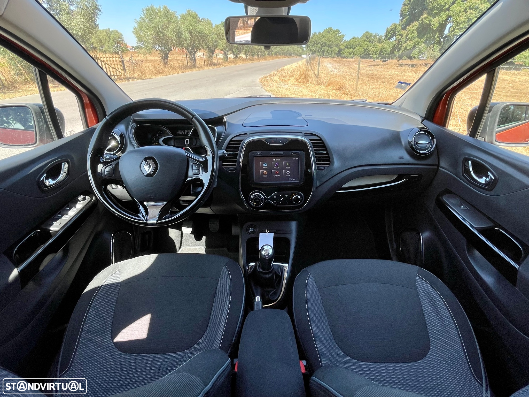 Renault Captur 1.5 dCi Exclusive - 10