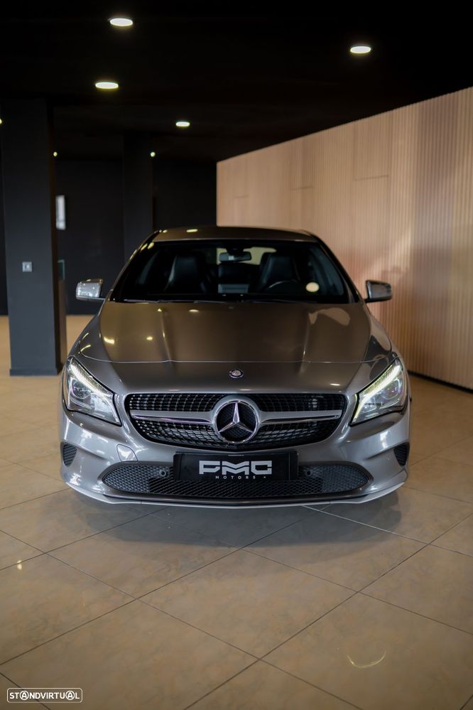 Mercedes-Benz CLA 200 d Shooting Brake Urban - 3