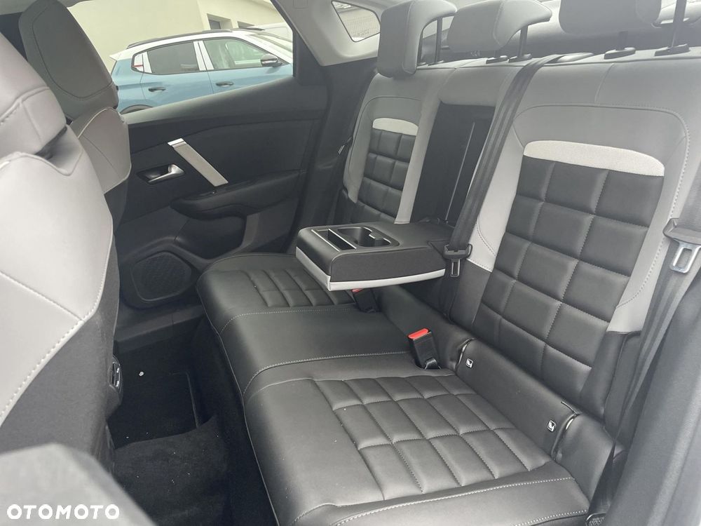 Citroën C4X 1.2 mHEV Max eDCT6 - 25