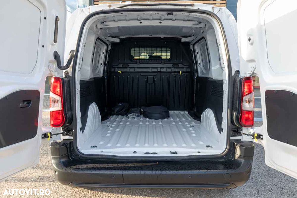 TOYOTA Proace 2024 — imagine 10