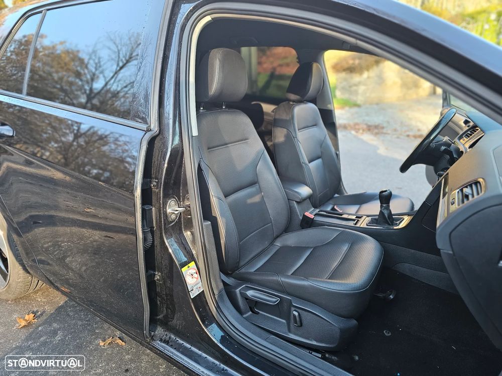 VW Golf 1.6 TDi R-Line - 12