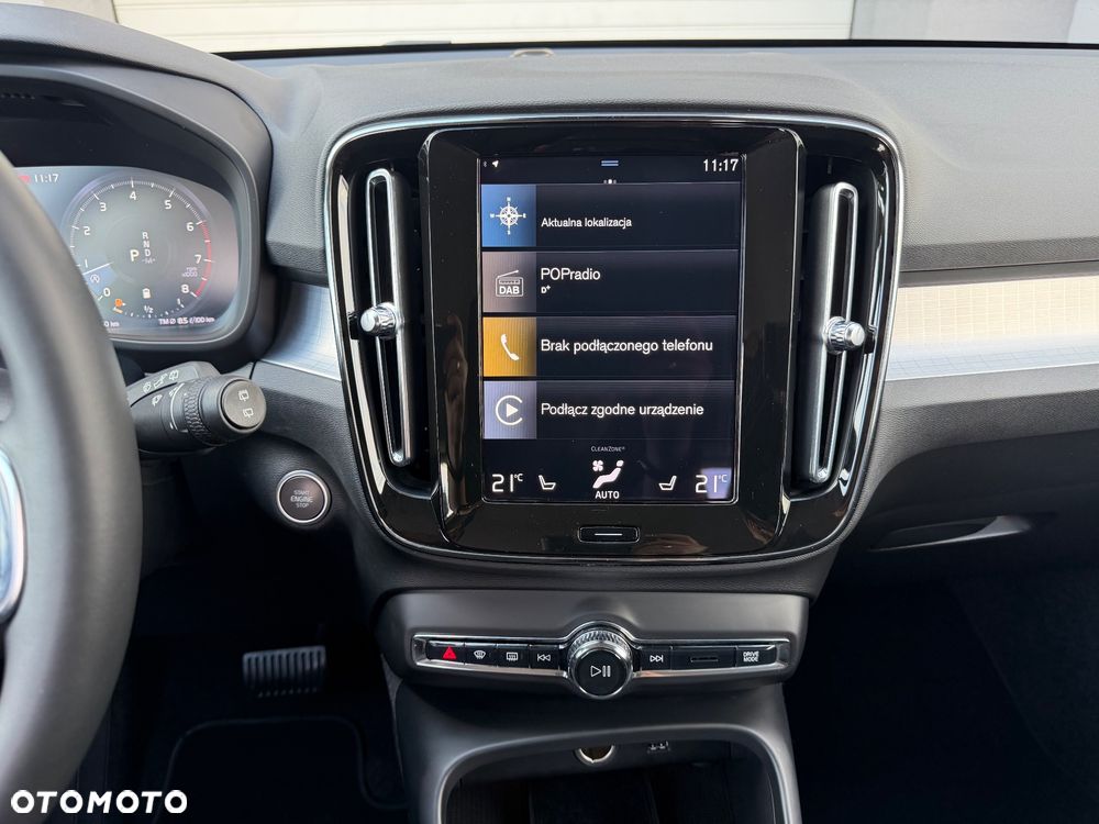 Volvo XC 40 B4 B AWD Momentum Pro - 7