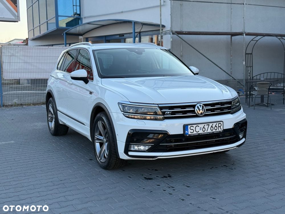 Volkswagen Tiguan ver-2-0-tdi-scr-4motion-dsg-r--line - 1
