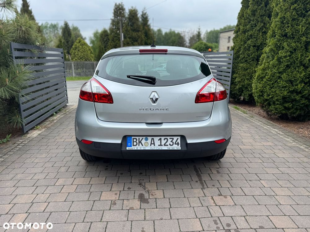 Renault Megane 1.6 16V 100 Authentique - 11