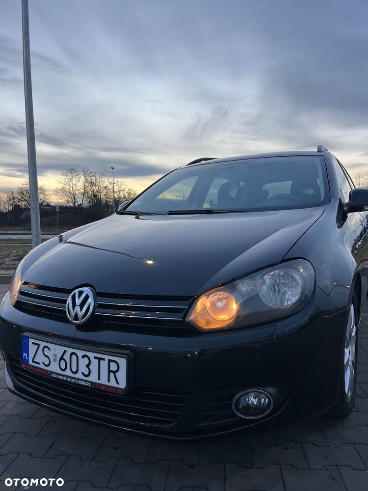 Volkswagen Golf VI 2.0 TDI Comfortline DSG - 4