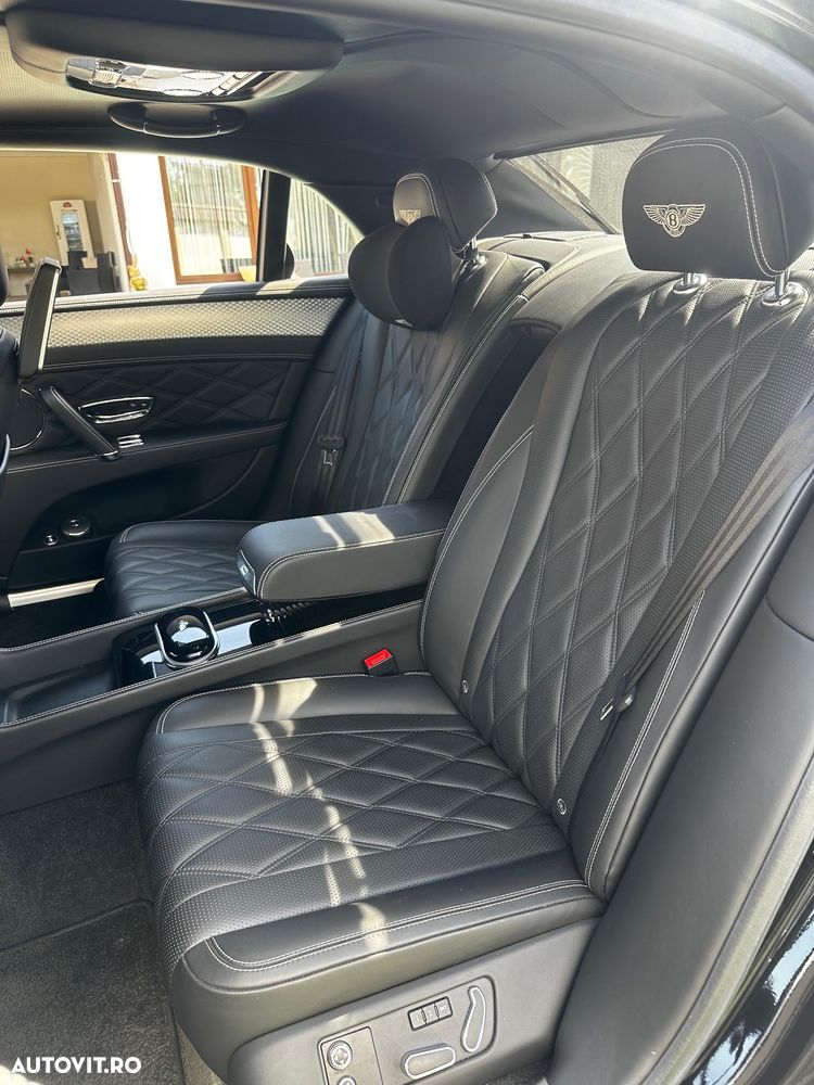 Bentley Flying Spur V8 Mulliner - 15
