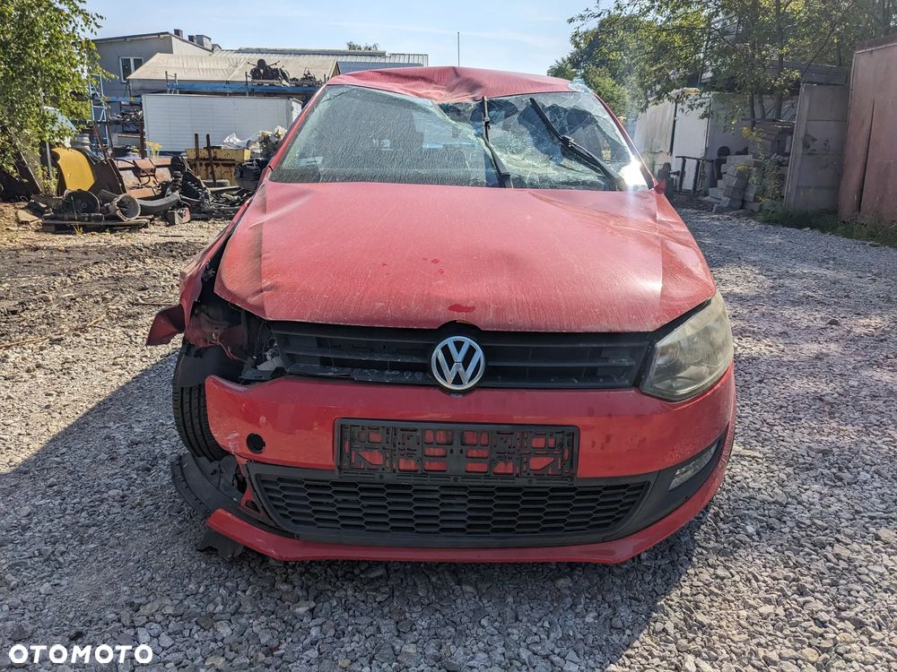 Volkswagen Polo 1,2 CGP 2012 na części - 3