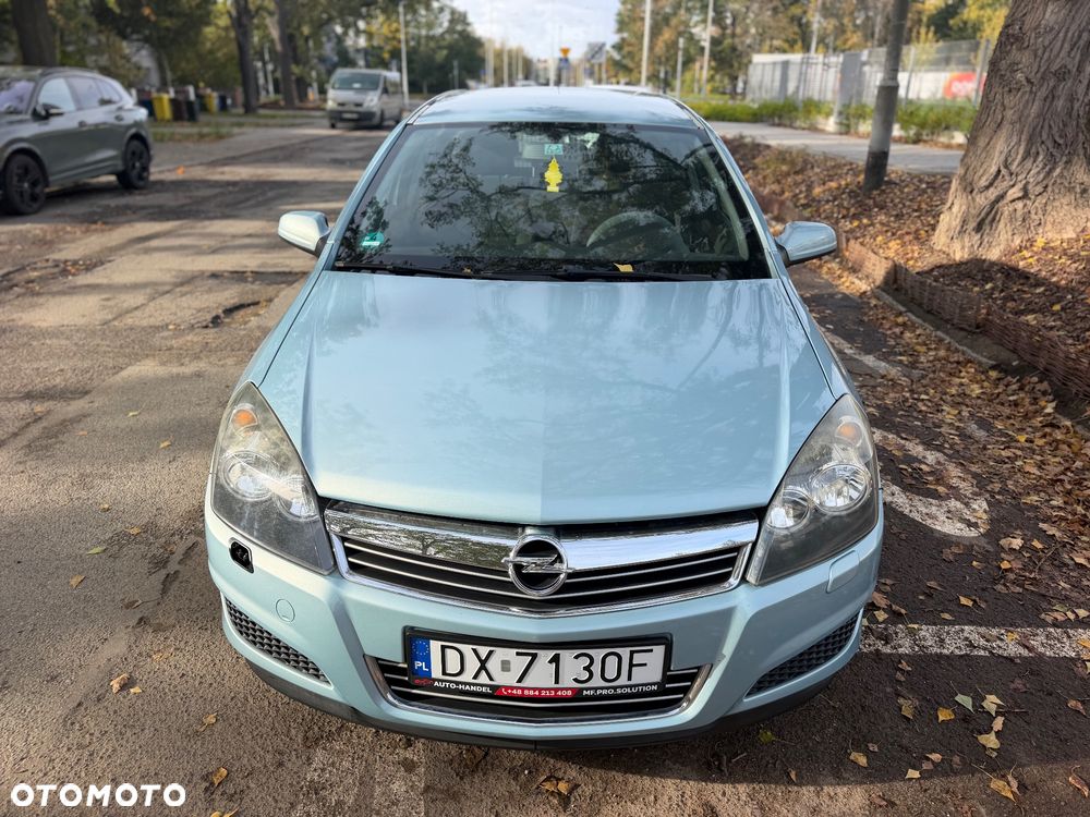 Opel Astra 1.6 Innovation 110 Jahre - 9
