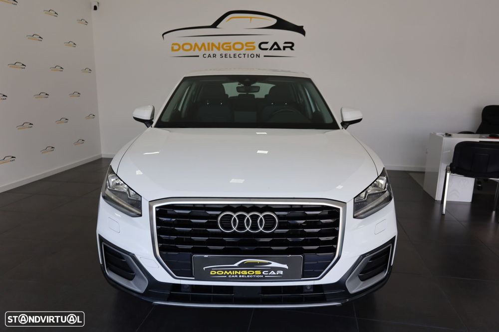 Audi Q2 1.6 TDI Design - 4