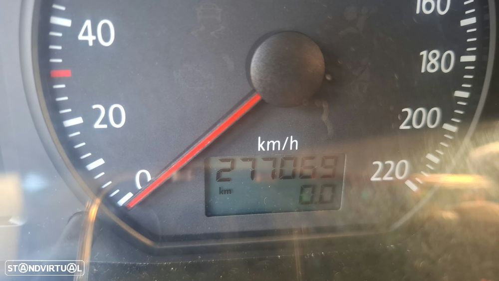 VW Polo 1.4 TDi Confortline - 9