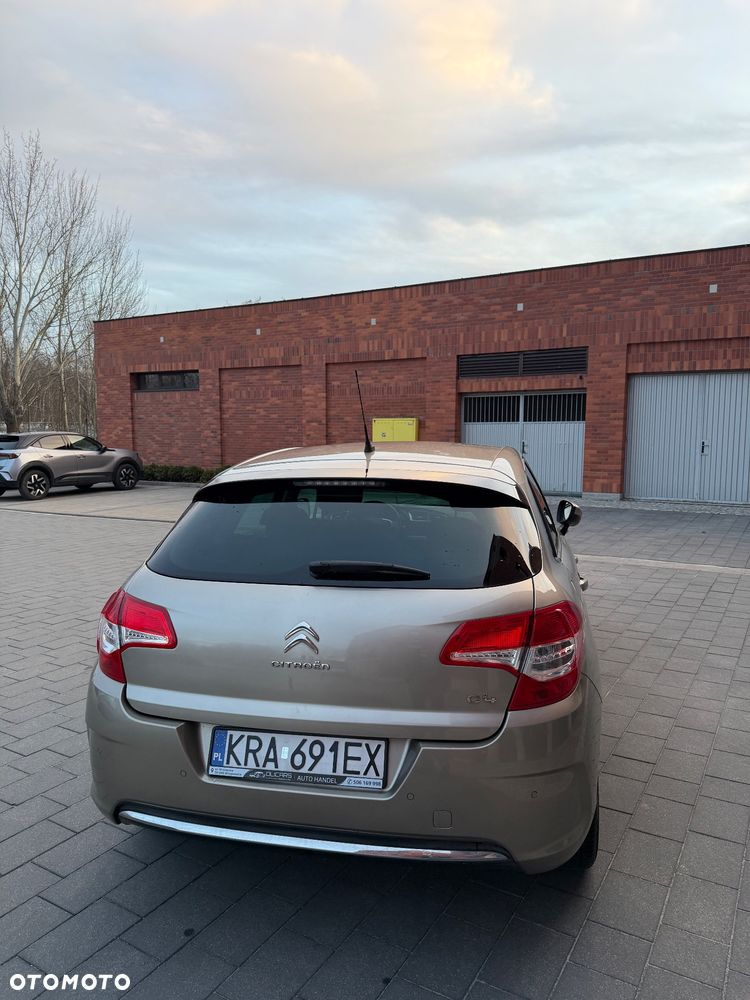 Citroën C4 1.6 VTi Exclusive - 17