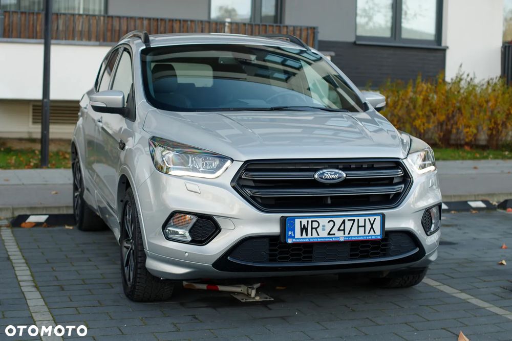 Ford Kuga - 15