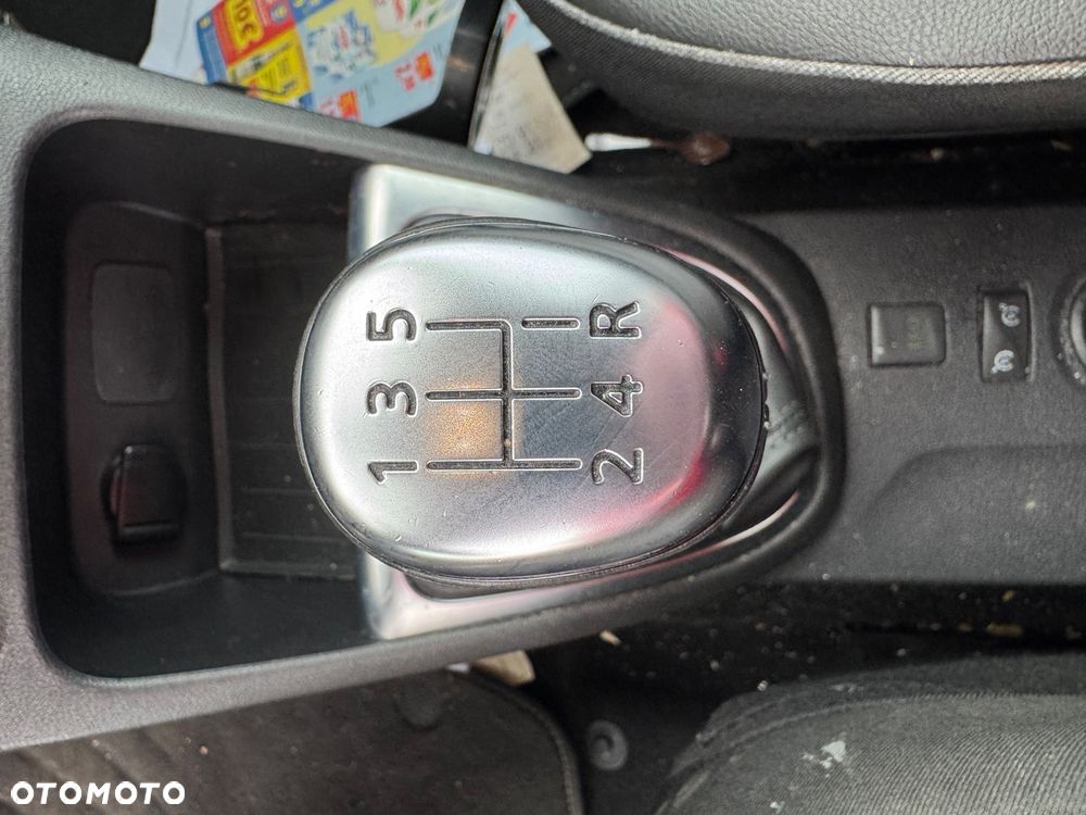 Renault Captur - 15