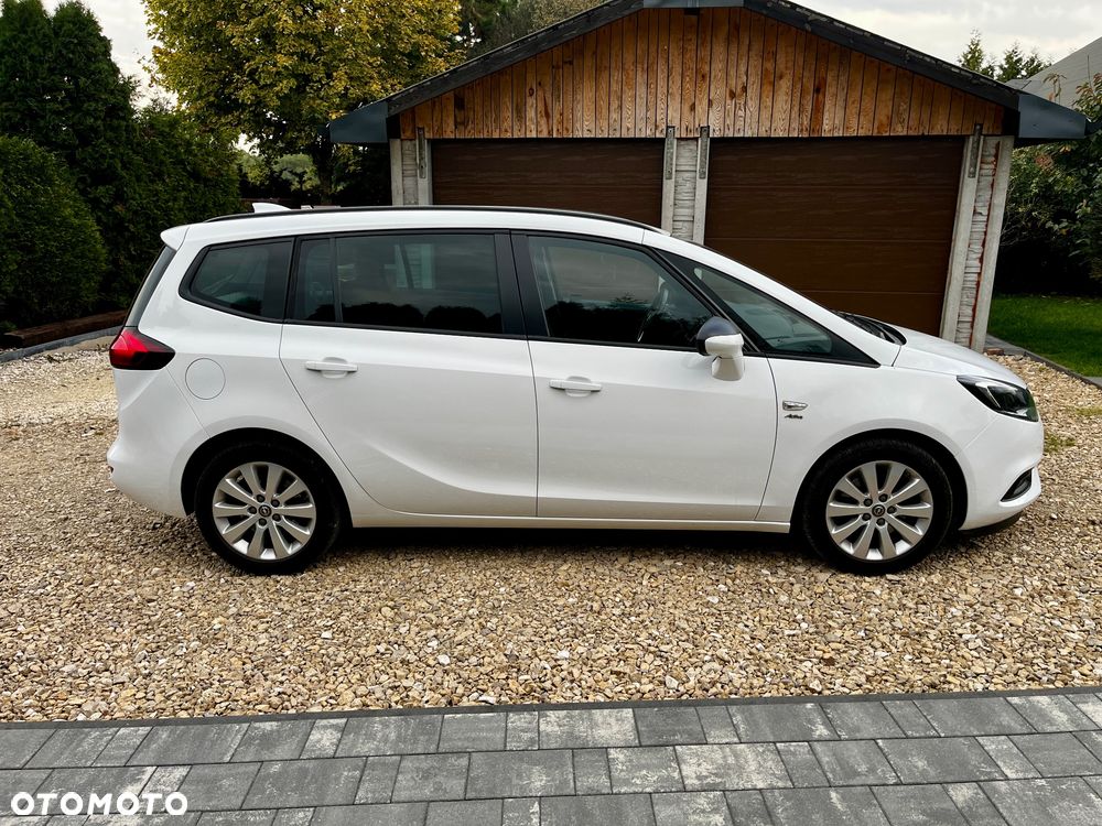 Opel Zafira - 4
