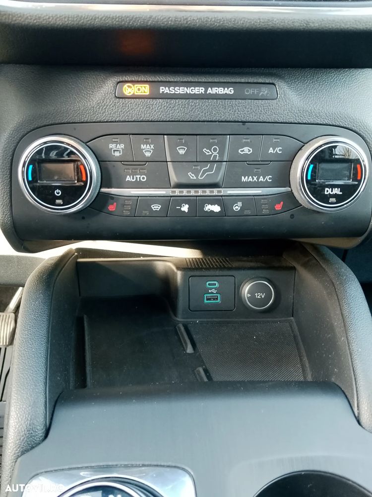 Ford Kuga 2.0 EcoBlue A8 AWD Titanium - 10