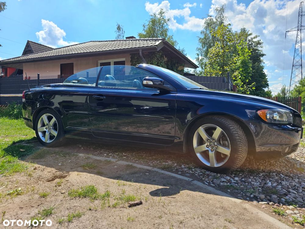 Volvo C70 2.0D Momentum - 8