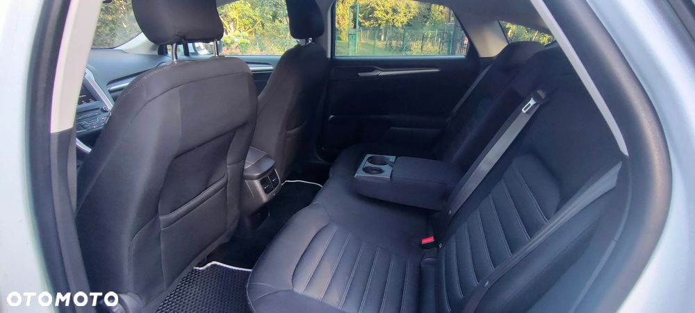 Ford Mondeo 2.0 TDCi Edition PowerShift - 11