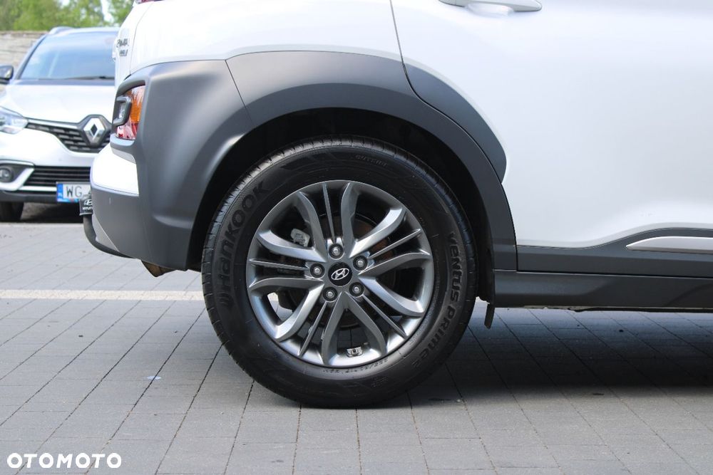 Hyundai Kona - 16