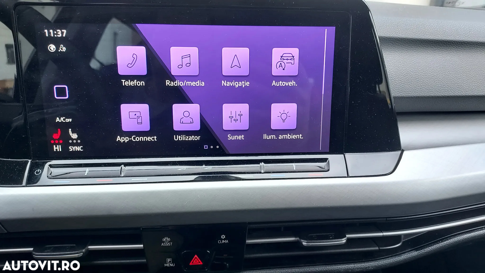 Volkswagen Golf 1.0 eTSI DSG MHEV Life - 10