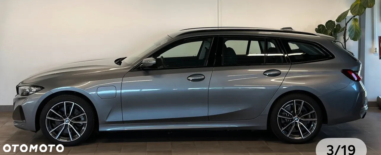 BMW Seria 3 ver-330e-sport-line - 4