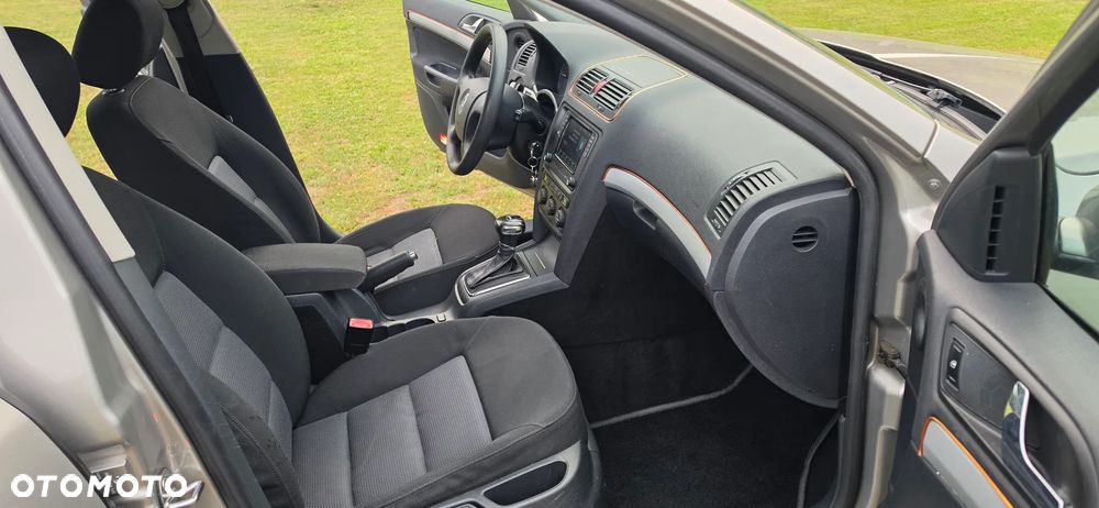 Skoda Octavia 1.9 TDI Elegance DSG - 21